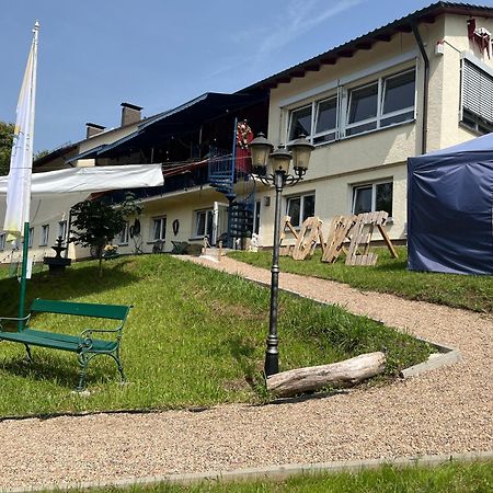 Hotel-Restaurant Berghof Johannesberg エクステリア 写真