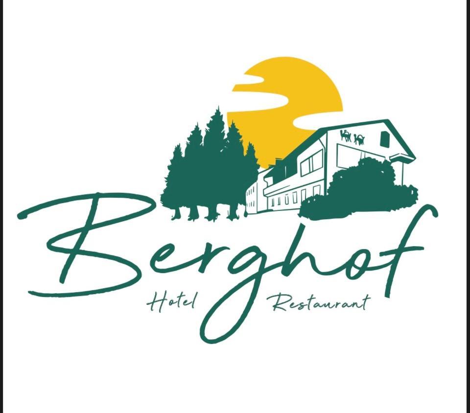Hotel-Restaurant Berghof Johannesberg エクステリア 写真