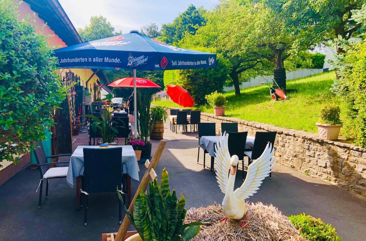 Hotel-Restaurant Berghof Johannesberg エクステリア 写真