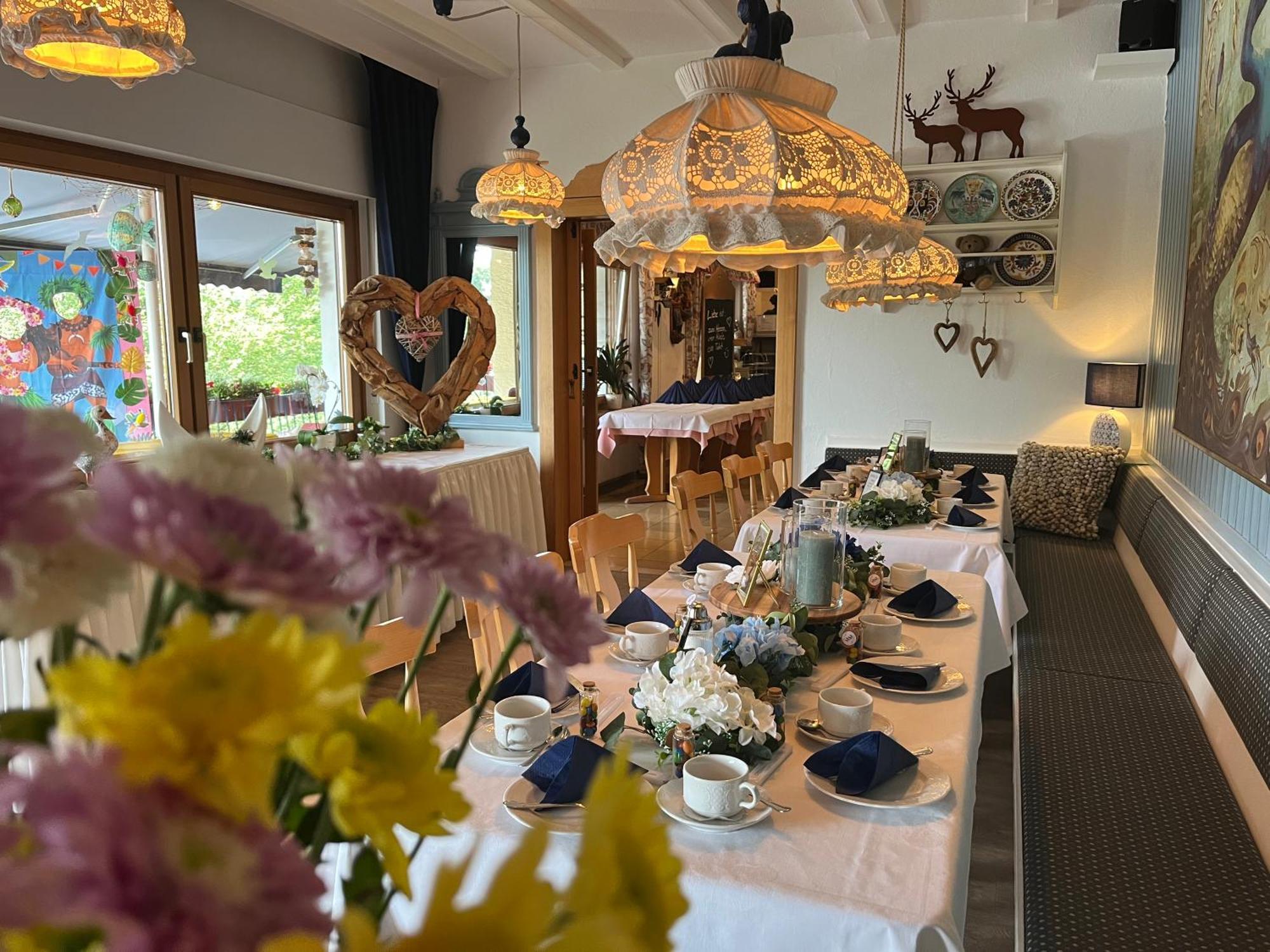 Hotel-Restaurant Berghof Johannesberg エクステリア 写真